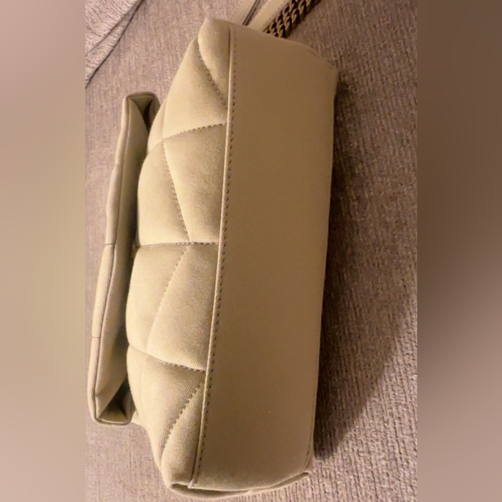 Saint Laurent Gold Chain Beige Quilted Bag✨COA included - Picture 7 of 10